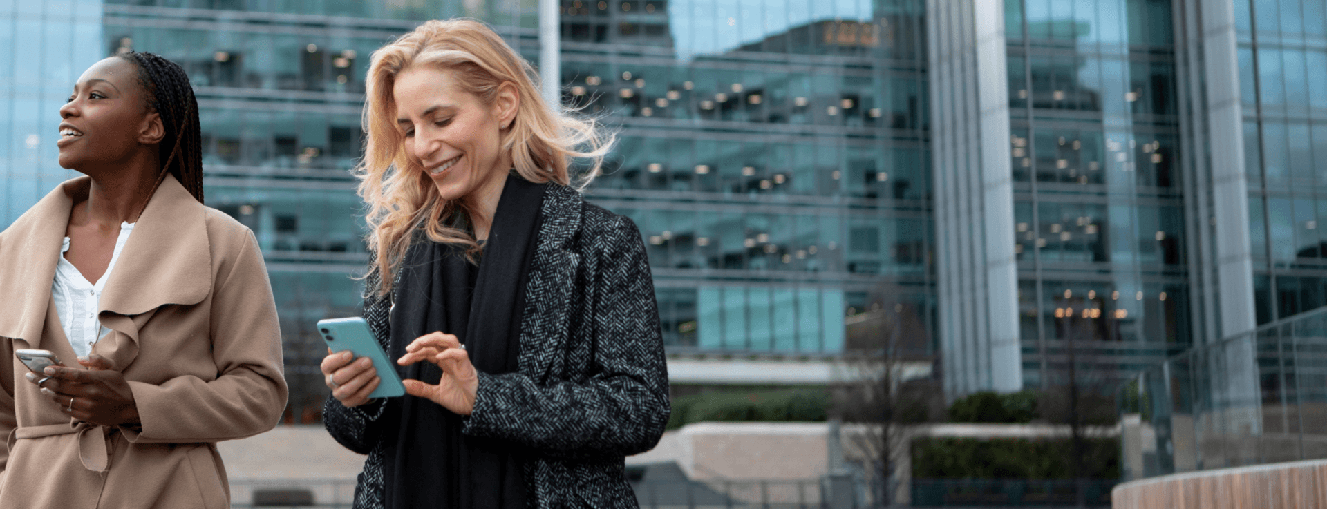 Landing-HeroImage-01Landing hero